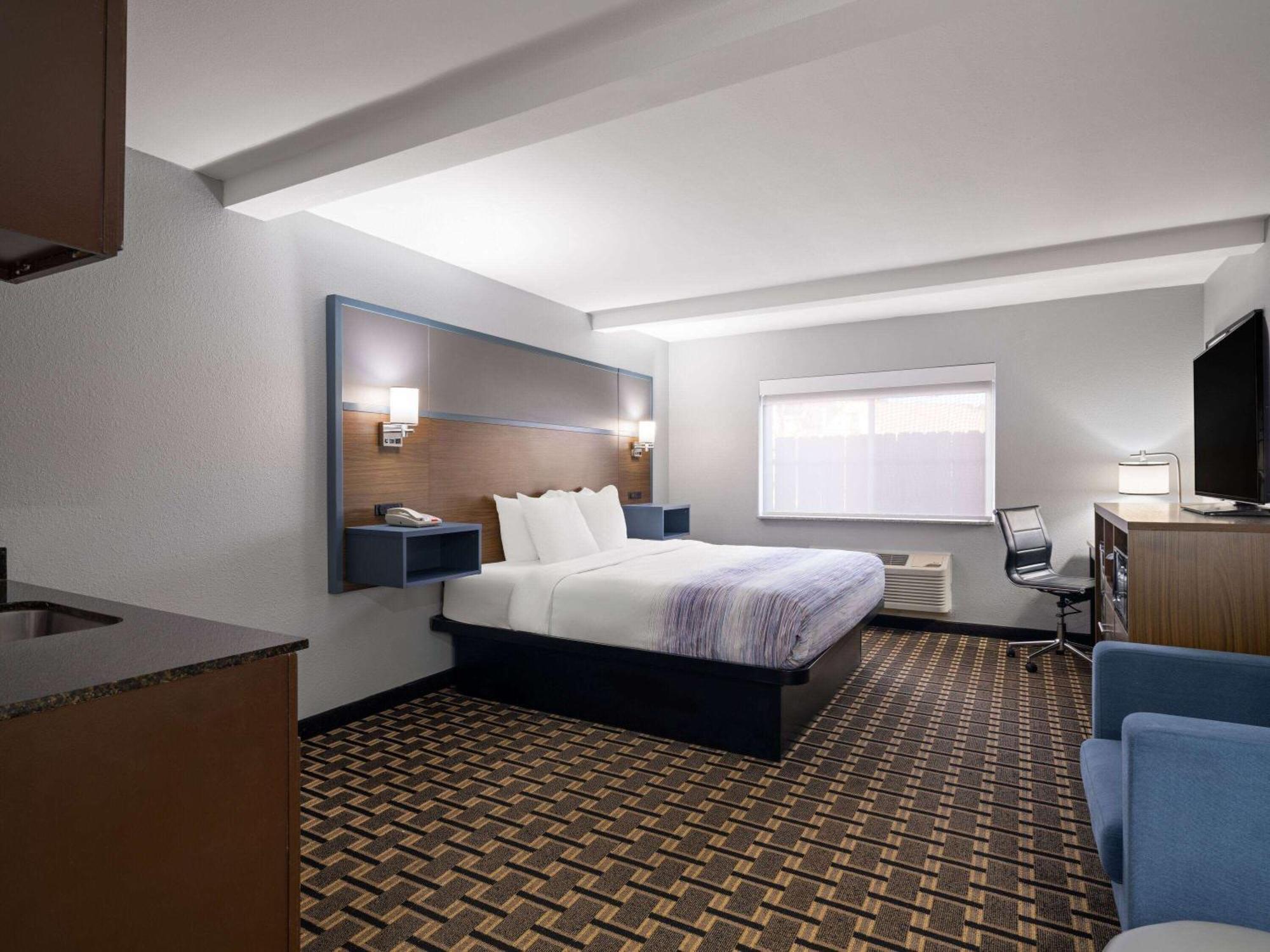 Americinn By Wyndham Woodstock Il Екстер'єр фото
