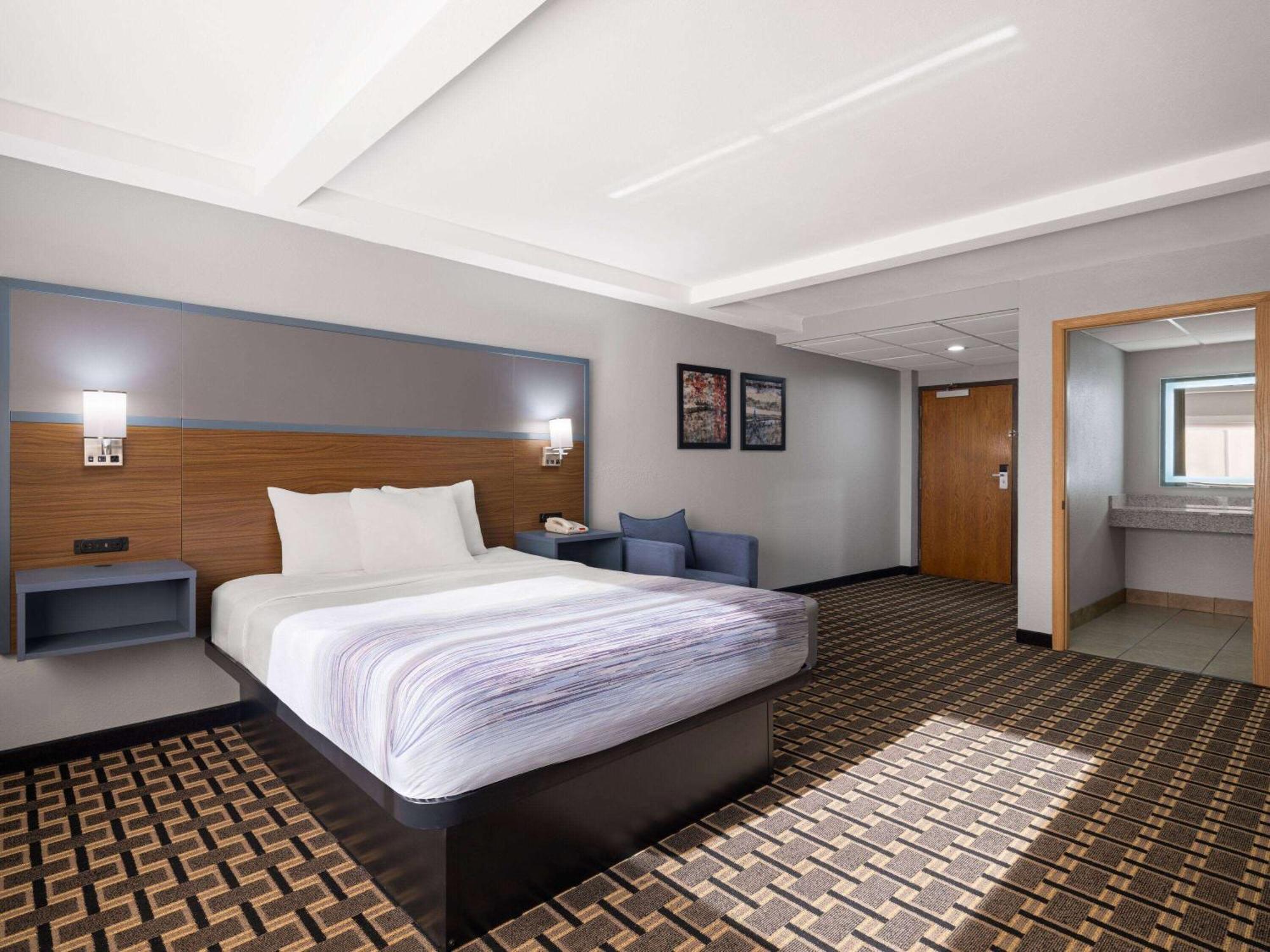 Americinn By Wyndham Woodstock Il Екстер'єр фото